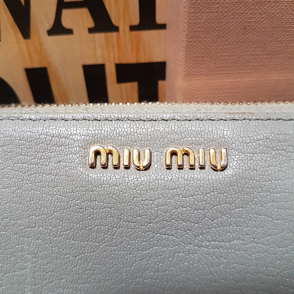 Miu miu wallet grey - Picture 3 of 8